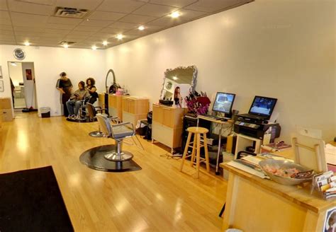 Hair salon in rochester, mn. Malobe Natural Hair Salon, MN | Curls Understood™