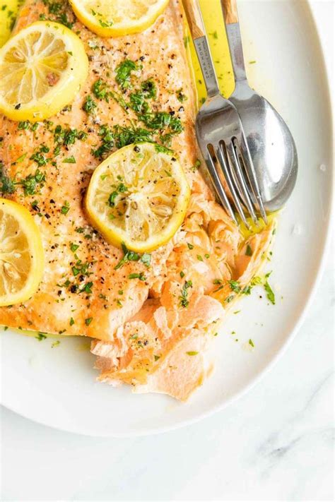 If you love the crispy skin that comes from stovetop salmon, briefly sear fillets skin side down in a cast iron pan, then transfer to a 400°f oven to finish to cooking, about. Pin on Jernej Kitchen | Our Food Blog