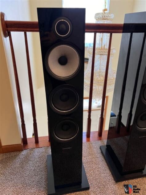 Bowers And Wilkins 704 S2 Pair Tower Speakers Gloss Black Excellent