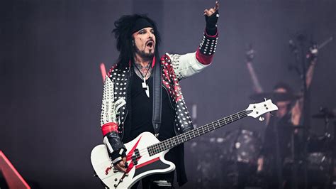 Nikki Sixx Once Told Bob Rock He Thought Someone Replaced His Bass