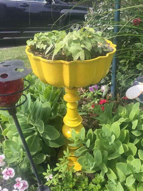 Bundt Pan Planter W Lamp Base Garden Junk Garden Yard Ideas Diy