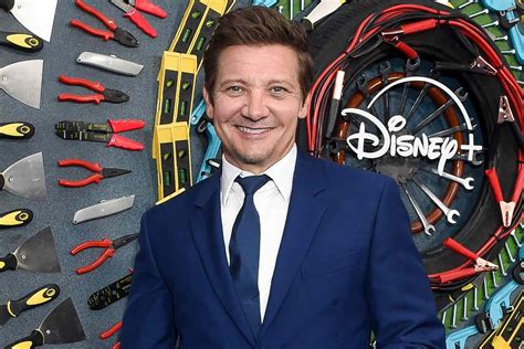 Jeremy Renner Says New Album Was Really Cathartic After Accident
