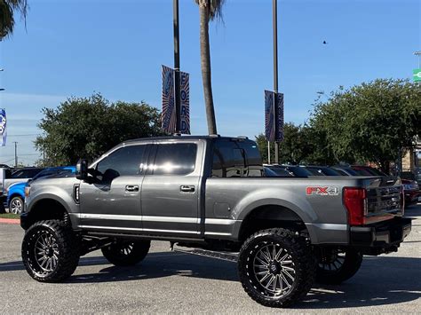 New 2020 Ford Super Duty F 250 Lariat Outlaw Custom Crew Cab Pickup In