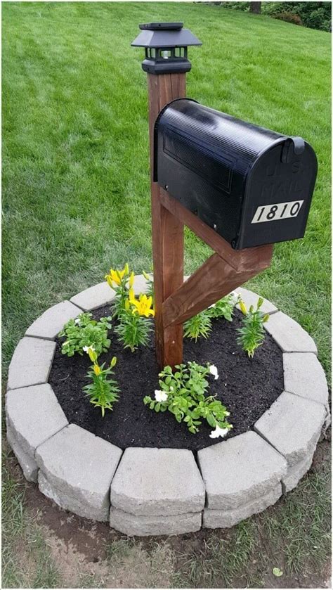 29 Adorable Mailbox Ideas That Will Give Your Guests A Fantastic First