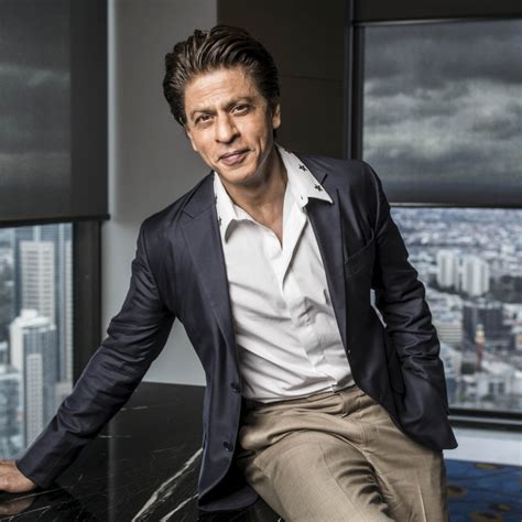 Самые новые твиты от shah rukh khan (@iamsrk): Bollywood king Shah Rukh Khan talks power, politics and #MeToo