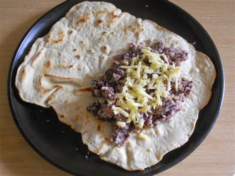 La cucina dell'umbria in 18 pietanze, ricette e chicche gastronomiche tradizionali, tra dolce e salato. Brasil 2014: 32 Piatti tipici e un pizzico di arroganza ...