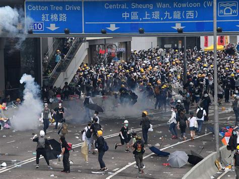 Hong Kong Police Use Tear Gas Rubber Bullets In Clashes With Thousands