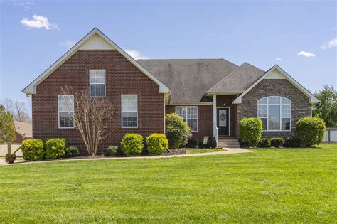 1019 Vista Dr Greenbrier Tn 37073 Mls 2244320 Redfin