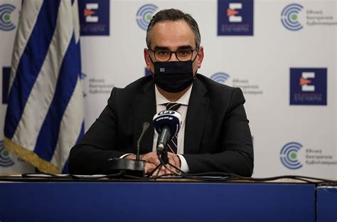 Αν το αποτέλεσμα του self test είναι θετικό, ο εργαζόμενος θα πρέπει εντός 24 ωρών να κάνει επαναληπτικό έλεγχο, είτε σε δωρεάν δημόσια δομή (μεταξύ αυτών που είναι. Self tests: Ο Κοντοζαμάνης μίλησε για «αναστάτωση» και ...