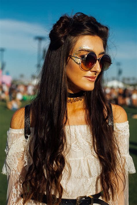 The One Hairstyle That Dominated Coachella Down Hairstyles For Long