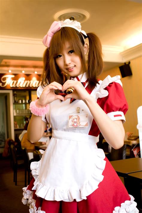Ami Nyan The Face Of Detroits Very First Maid Cafe Bringing A