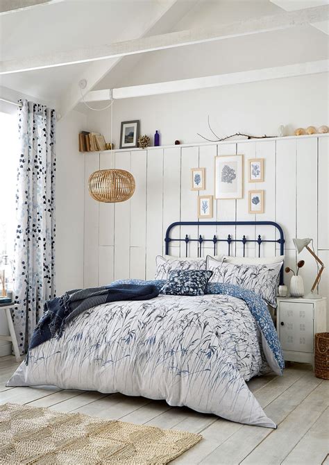 Bedroom curtains and study desk. 21 Elegant Bedroom Curtain Designs You Should Check Right Now