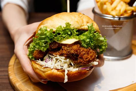 One of the best place to view the panoramic view of the city that shall not be missed. Burger & Sushi @ G Village, G Residence KL: When Burger ...