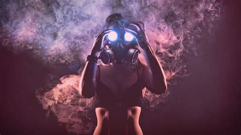 Hot Girl Gas Mask Wallpapers Hd Wallpapers Id 22640