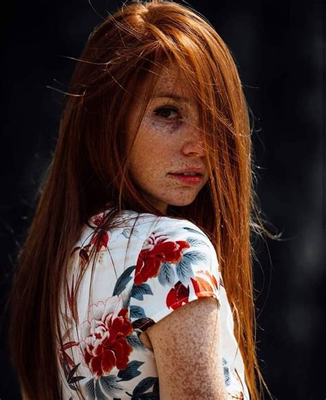 ↬ 𝕡𝕚𝕟𝕥𝕖𝕣𝕖𝕤𝕥┊ 𝚌𝚕𝚘𝚞𝚍𝚡𝚗𝚎 ༉‧₊˚ Redheads Freckles Red Hair Hottest Redheads
