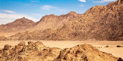 Mount Sinai In Arabia Living Passages