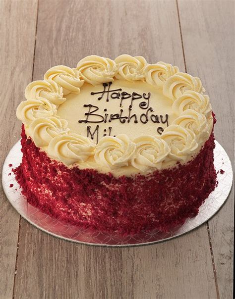 In a large bowl, sieve together flour, sugar, cocoa powder, cinnamon, baking soda, and salt. Personalised Red Velvet Cake & Cream Cheese Icing - Gift ...