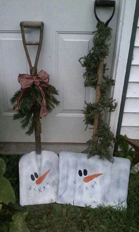 Christmas time is such a joyful time of year. Diy Christmas outdoor decorations ideas