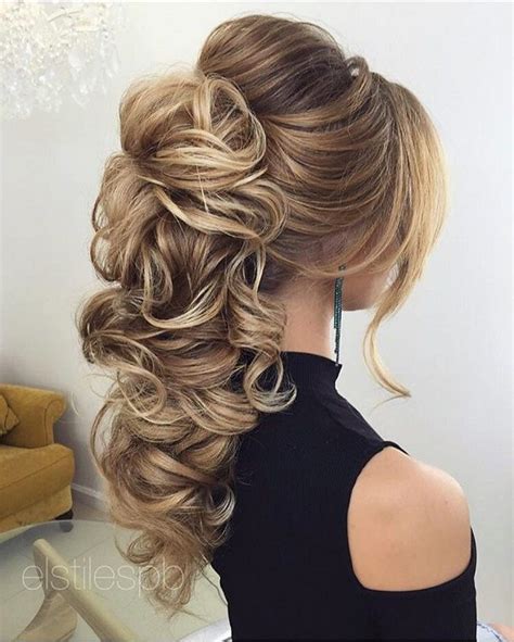 Beautiful Bridal Hairstyle For Long Hair To Inspire You