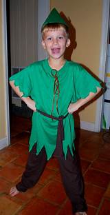 Continuing on with our group peter pan group costumes.we have peter pan! Amy's Knits: Easy Peter Pan Costume