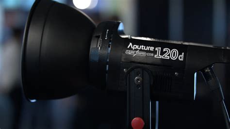 Ibc 2016 Aputure Light Storm 120d Is The Daylight Version Of Their