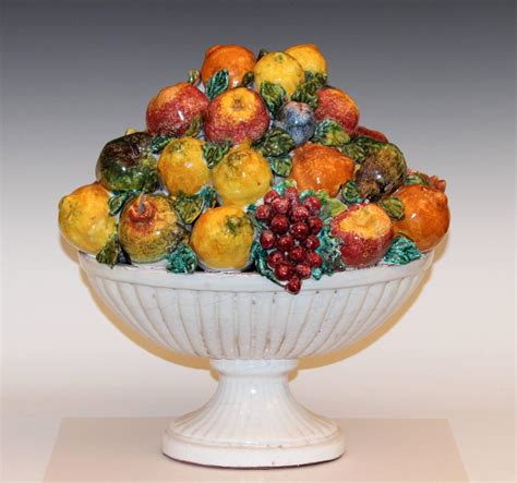 Large Vintage Italian Majolica Pottery Fruit Bowl Table Centerpiece At