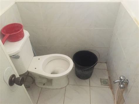 How To Use The Toilet At Your Filipina S Home In The Village