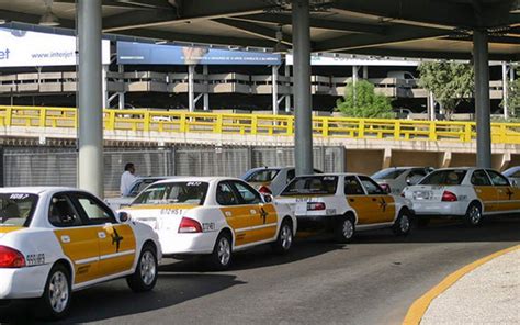 Emplazan A Huelga Empresa De Taxis Sitio 300 Del Aeropuerto De Cdmx