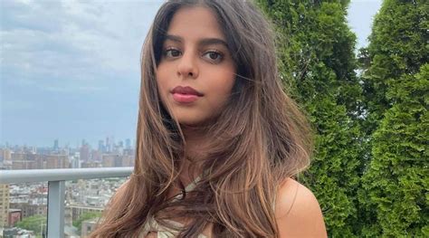 Suhana Khan Turns 21 Looks Striking In Her New Photo Check It Out Fashion News The Indian