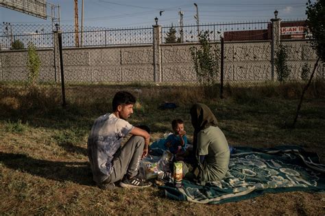 Afghan Refugees Find A Harsh And Unfriendly Border In Turkey The New York Times