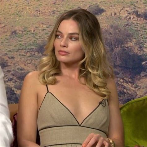 Pin By The Fappening On Margot Robbie 2 Strapless Top Women Tank Tops