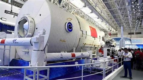 Tiongkok Segera Luncurkan Roket Pembawa Pasokan Untuk Stasiun Luar