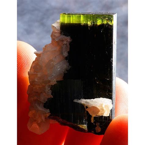 Pacific Minerals On Instagram “lustrous Green Cap Tourmaline With