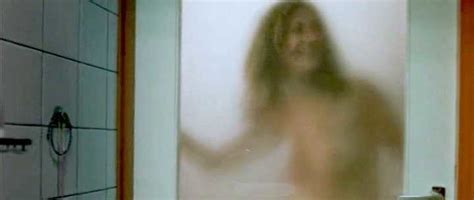Naked Carice Van Houten In De Passievrucht
