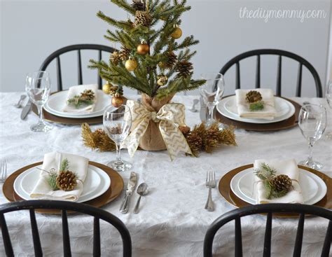 A Simple Gold And Natural Christmas Table The Diy Mommy