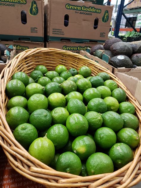 Mexican Key Limes Information Recipes And Facts