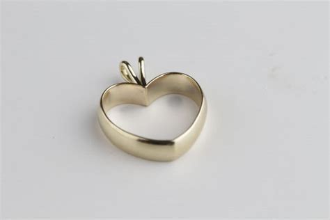 Turn Wedding Ring Into Pendant Abc Wedding