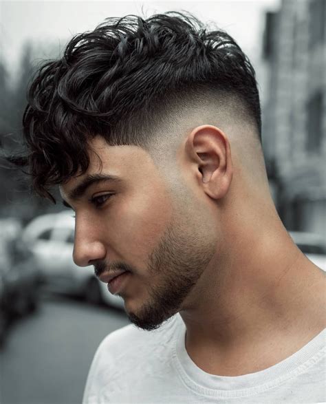 Modern trending men's cuts, and diagrams to ensure most any barber/stylist can replicate it. Timeless 60 Haircuts For Men (2020 Trends | Mens haircuts ...