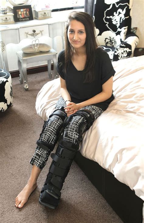 Wheelchair Women Leg Cast Knee Brace Broken Leg Short Legs Braces Mumbai Hospital