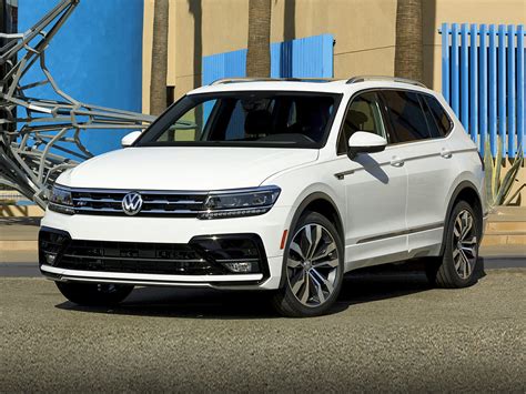 The volkswagen tiguan sets itself apart from other compact crossovers for its refined driving nature, practical interior, and optional third row of seats. Great Deals on a new 2021 Volkswagen Tiguan 2.0T SE R-Line Black 4dr Front-wheel Drive at The ...