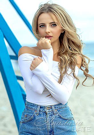 Foreign Lady Ekaterina From Lviv 22 Yo Hair Color Blond