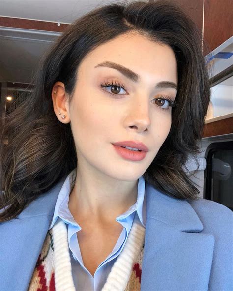 Özge Yağız Instagram Photos January 2021 In 2021 Beauty Beauty Girl Beautiful Girl Face