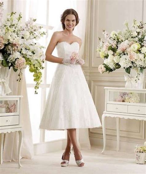 Abito da sposa anni 60/70: Abiti da sposa anni '50 | Abiti da sposa da sogno, Abito ...