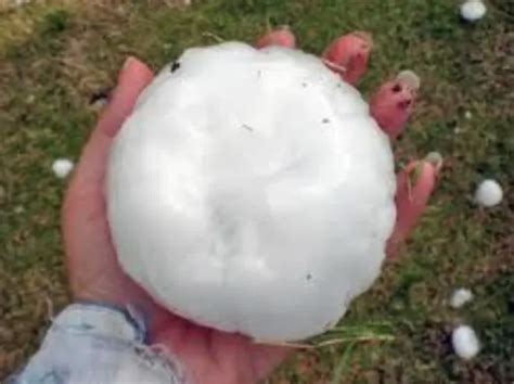 The Weather Network Recalling The 2012 Missouri Storm With Hail So