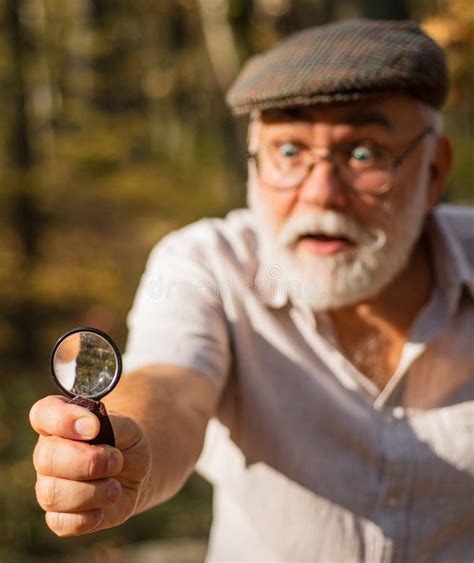 See Clearly Magnifying Lens Or Glass Selective Focus Lens And Optical