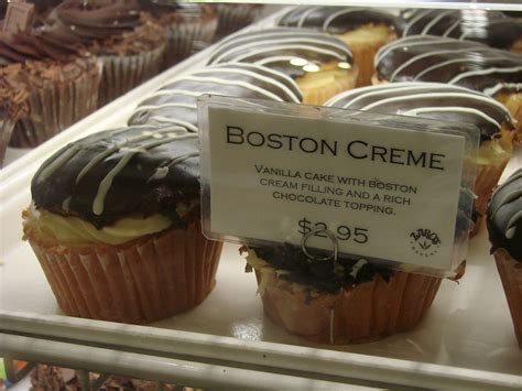 Check spelling or type a new query. Blondie and Brownie: Boston Cream Cupcake from Zaros!