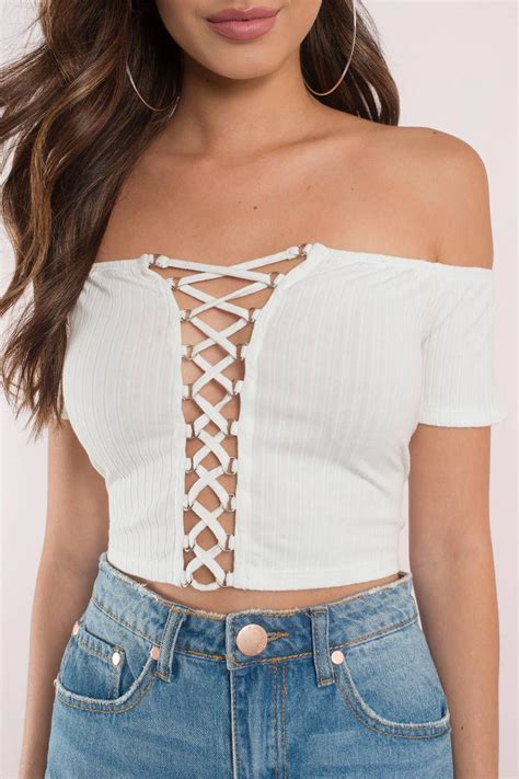 I M The One Crop Top In 2020 Crop Top With Jeans Lace Crop Tops Crop Tops
