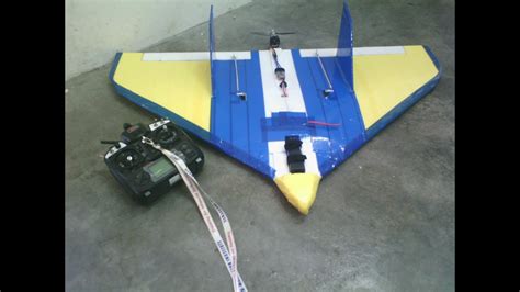 Homemade Rc Delta Wing First Flight Youtube