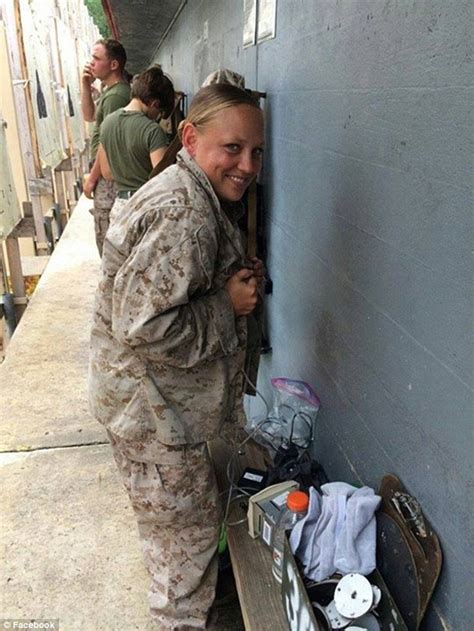 Photographer Tara Rubys Breastfeeding Soldiers Photo Goes Viral