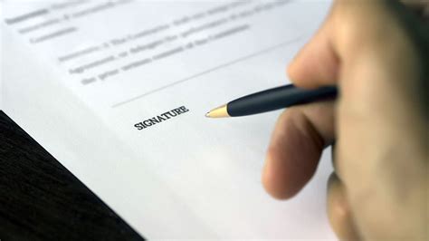 Rédigez vos lettres de preavis facilement grâce à nos modèles gratuits. Lettre De Preavis 3 Mois - Exemple De Lettre De Preavis De ...